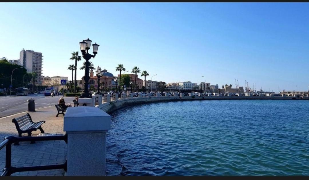 Dimora Falcone Bari Exterior foto